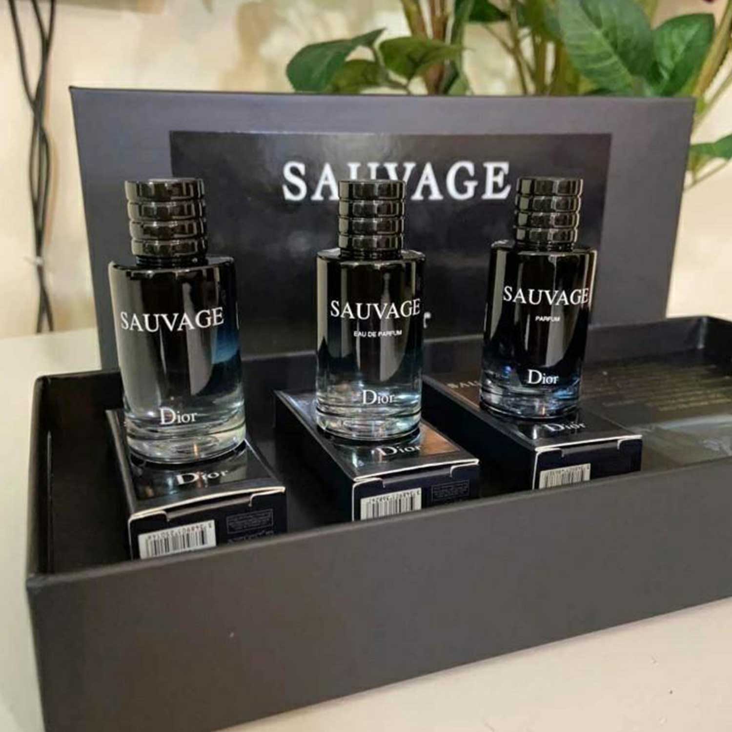 Dior-Sauvage-3-In-1-Gift-Set.jpg Dior Sauvage 3 In 1 Gift Set - Image 1