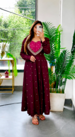 Noor-e-Gul Wine Anarkali Suit - Image 3
