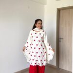 Women White & Red Heart Embroidered Pure Creps Salwar Suit Set